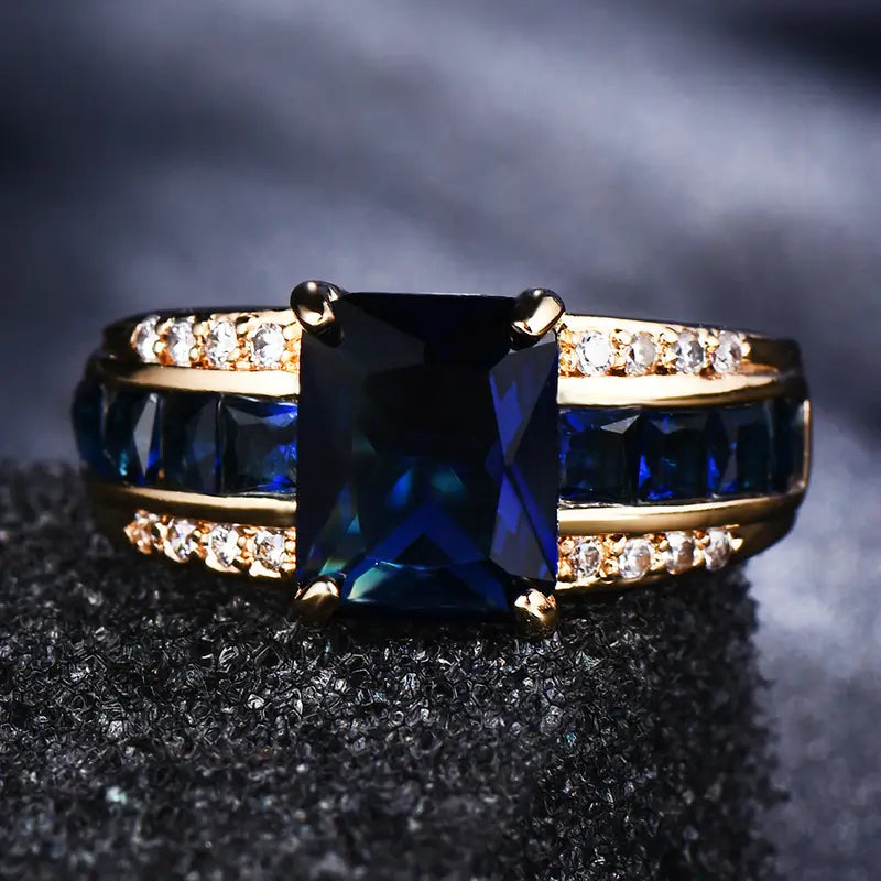 Elegante gouden ring met verfijnde details