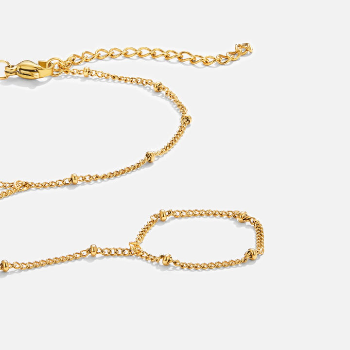Elegante zilveren armband met verfijnde details