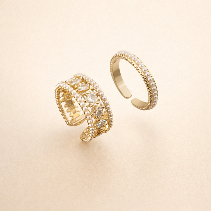 Elegante gouden ring set met verfijnde details