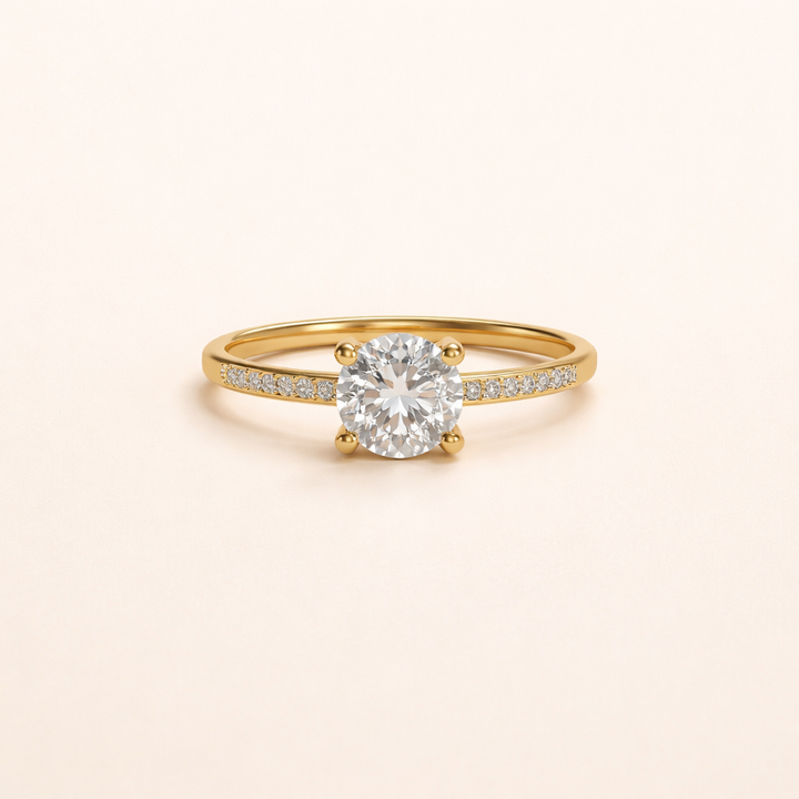 Elegante ring met kristallen in goud en zilver