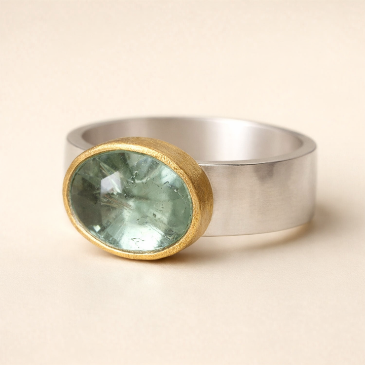 Elegante groene zirkonia ring