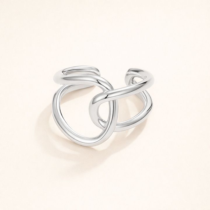 Elegante zilveren ring met verfijnd design