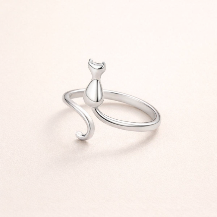 Elegante zilveren ring met sterrenmotief