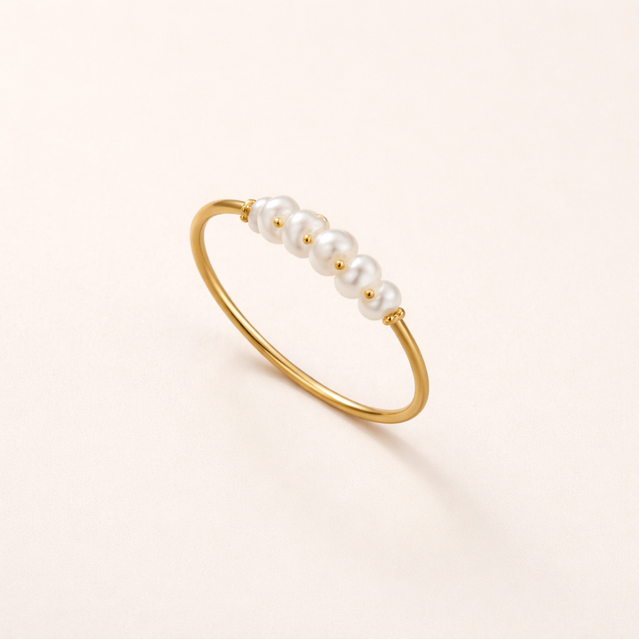 Elegante zoetwaterparelring in zilver