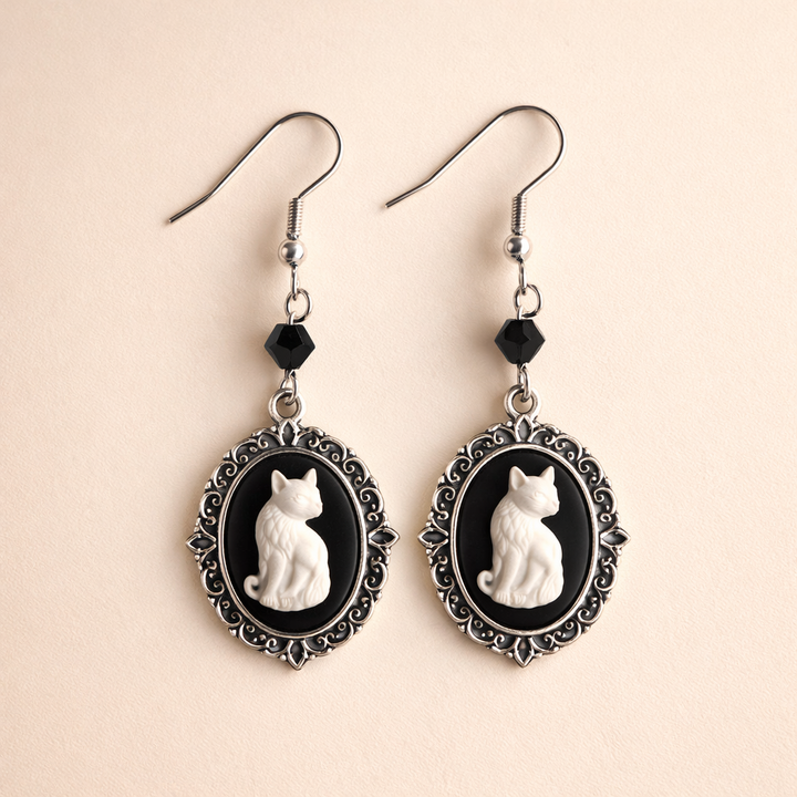 Vintage Witte Kat Oorbellen – Zilveren Frame Sieraden voor Vrouwen