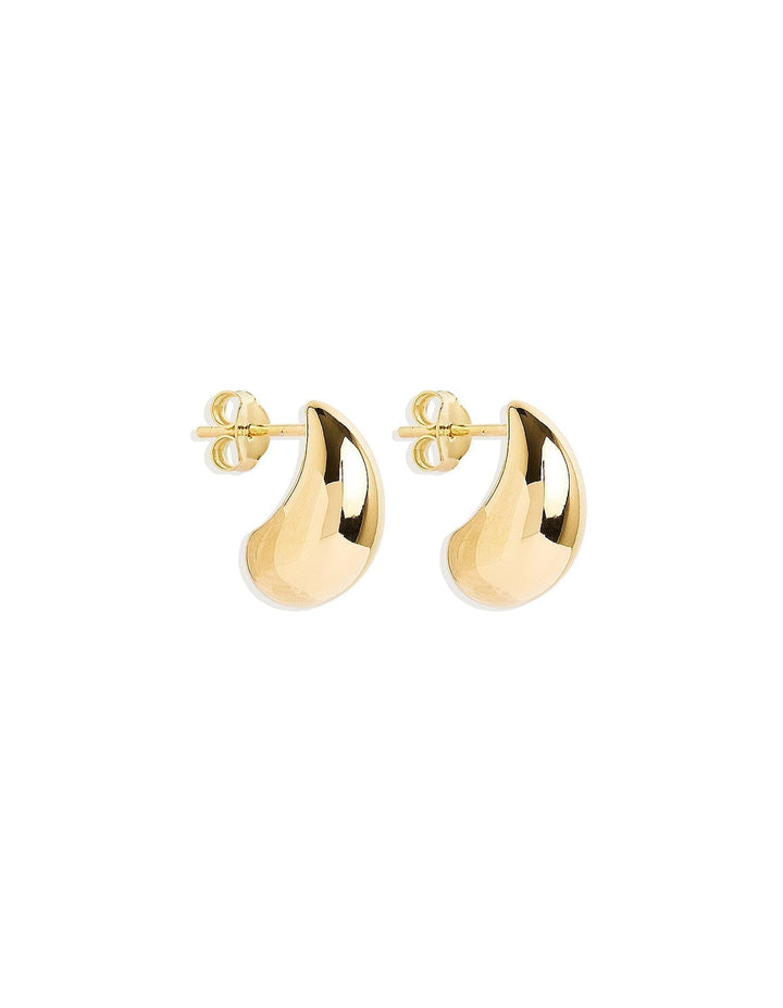 Elegante oorbellen van wit goud met subtiele hangende elementen