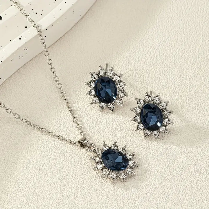 Elegante witgouden ketting met verfijnd steentje