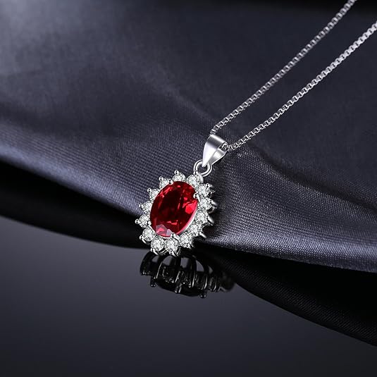 Elegante witgouden ketting met ruby halo
