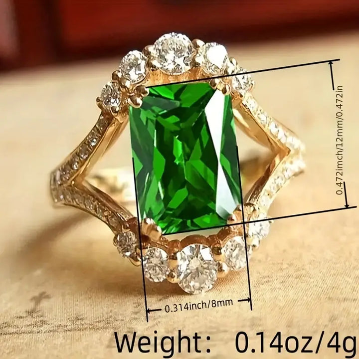 Elegante gouden ring met verfijnde details