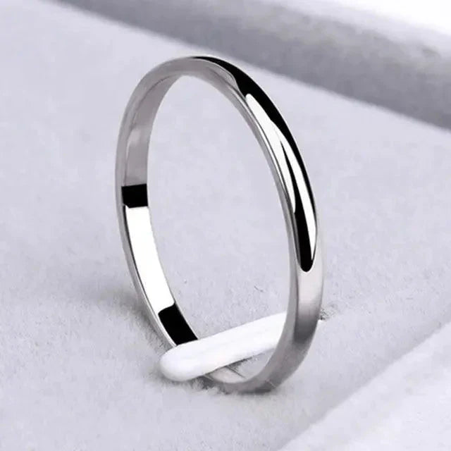Elegante ring van goud en zilver met verfijnde afwerking