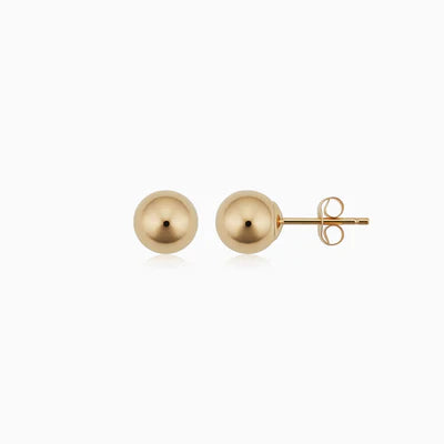 Elegante witte gouden oorbellen met subtiele balvorm