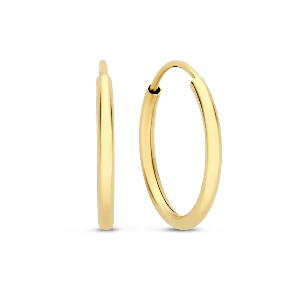 Elegante oorbellen van wit goud met verfijnd ontwerp