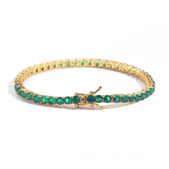 Elegante goudkleurige armband met verfijnde details