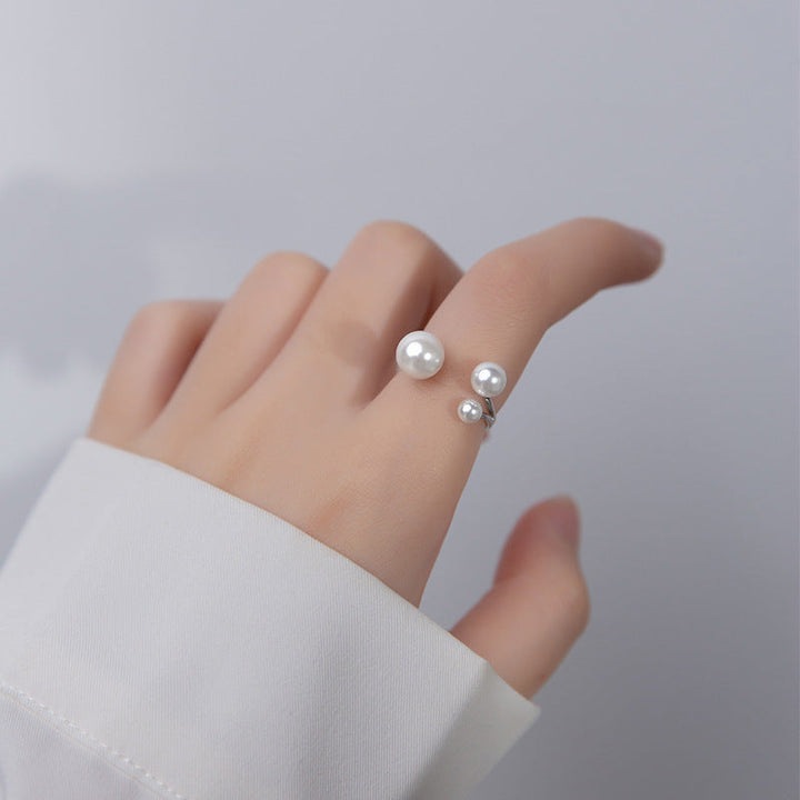 Elegante zoetwaterparel ring met verfijnde driehoekige vorm
