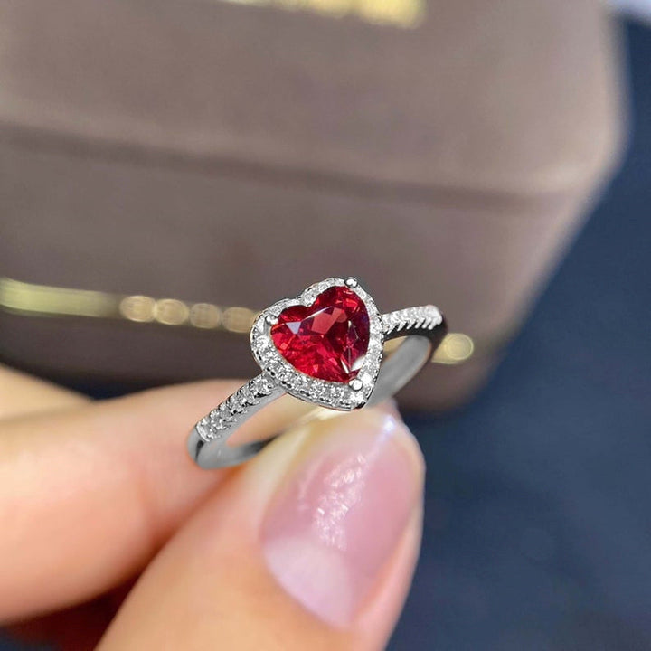 Elegante witgouden ring met verfijnde details