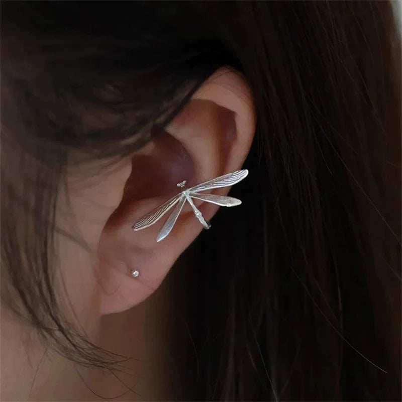Delicate Libelle Oorclips