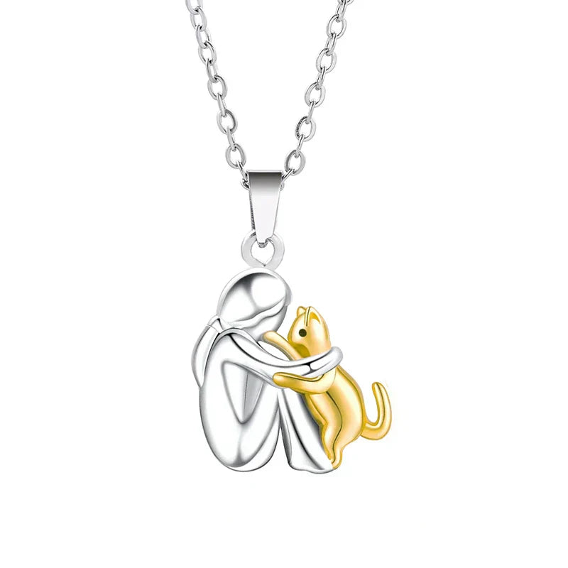 Zachte gouden ketting met een delicate bloem