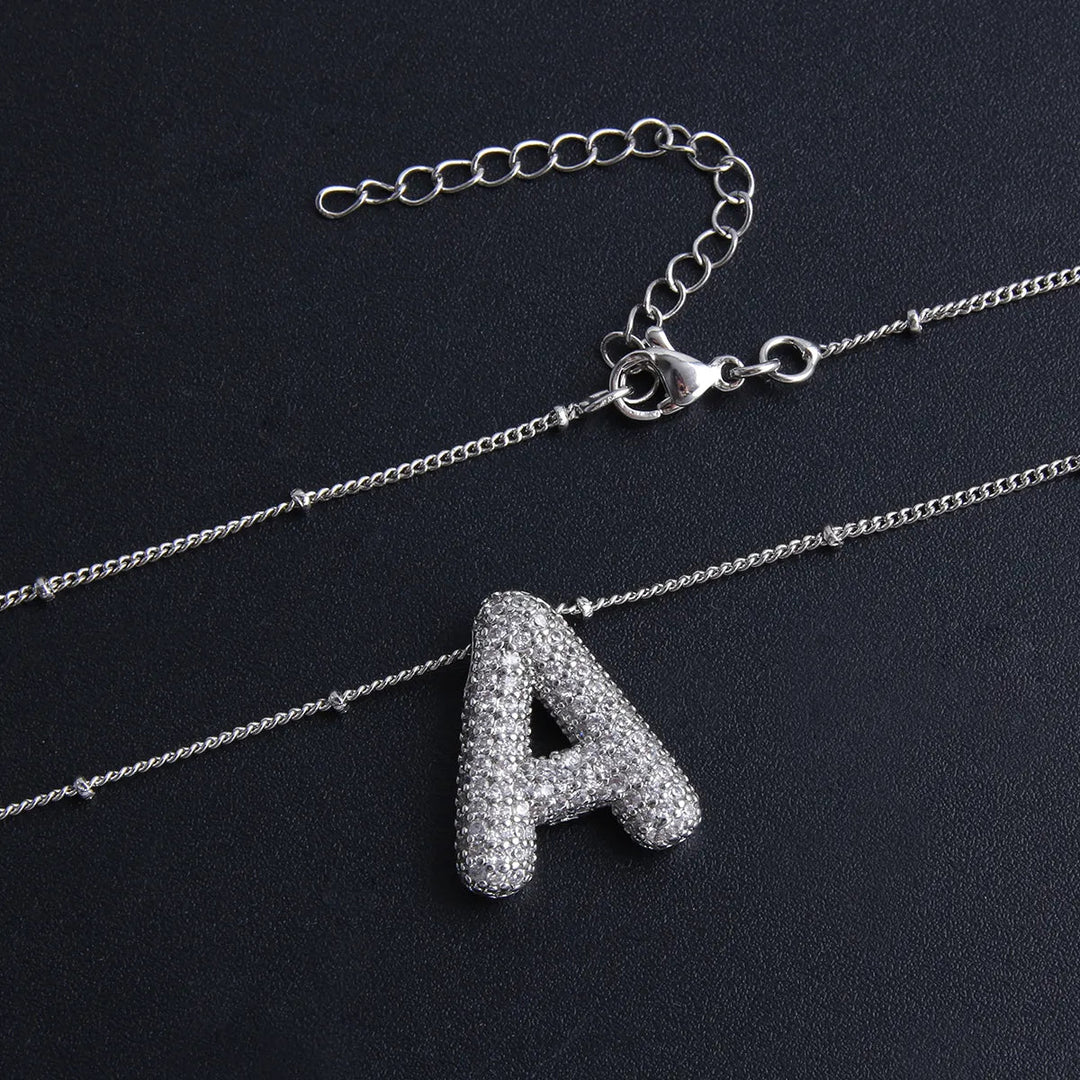 Elegante witte gouden ketting met bubbels