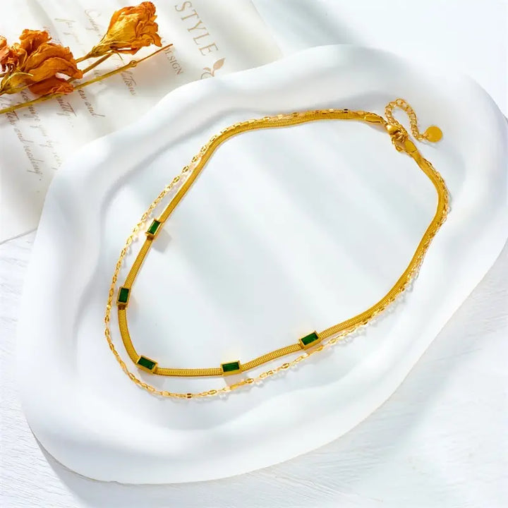 Dubbele lagen gouden ketting met elegant ontwerp