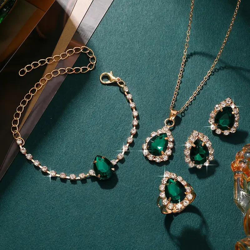 Elegante gouden ketting met verfijnd detail