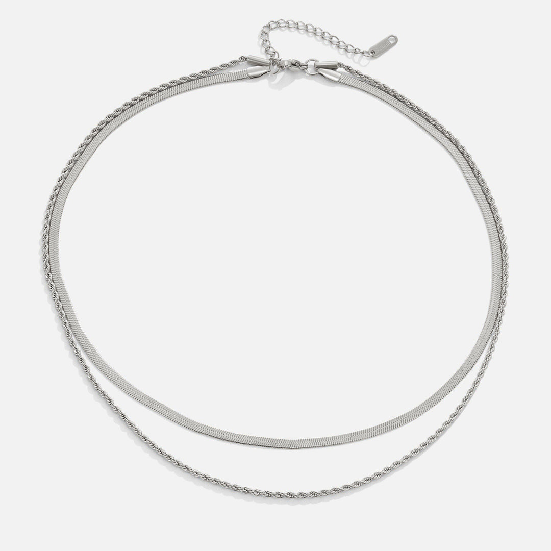 Elegante zilveren ketting met verfijnde schakelstructuur