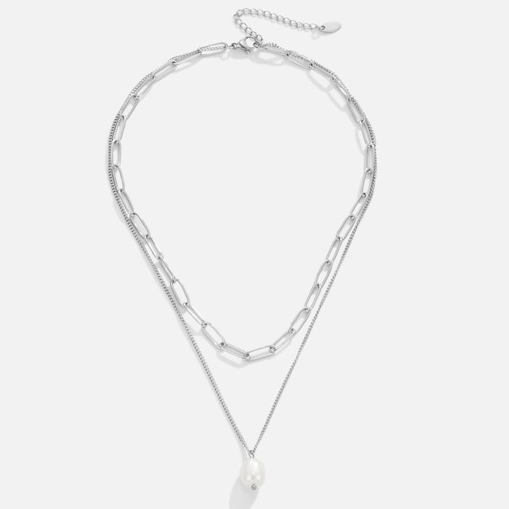 Elegante zilveren ketting met parels