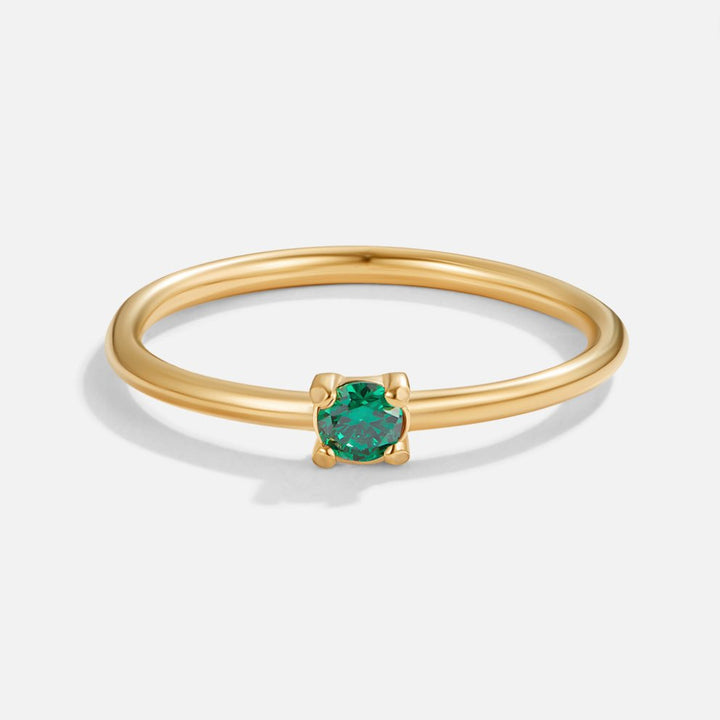 Zachte gouden ring met geboortesteen