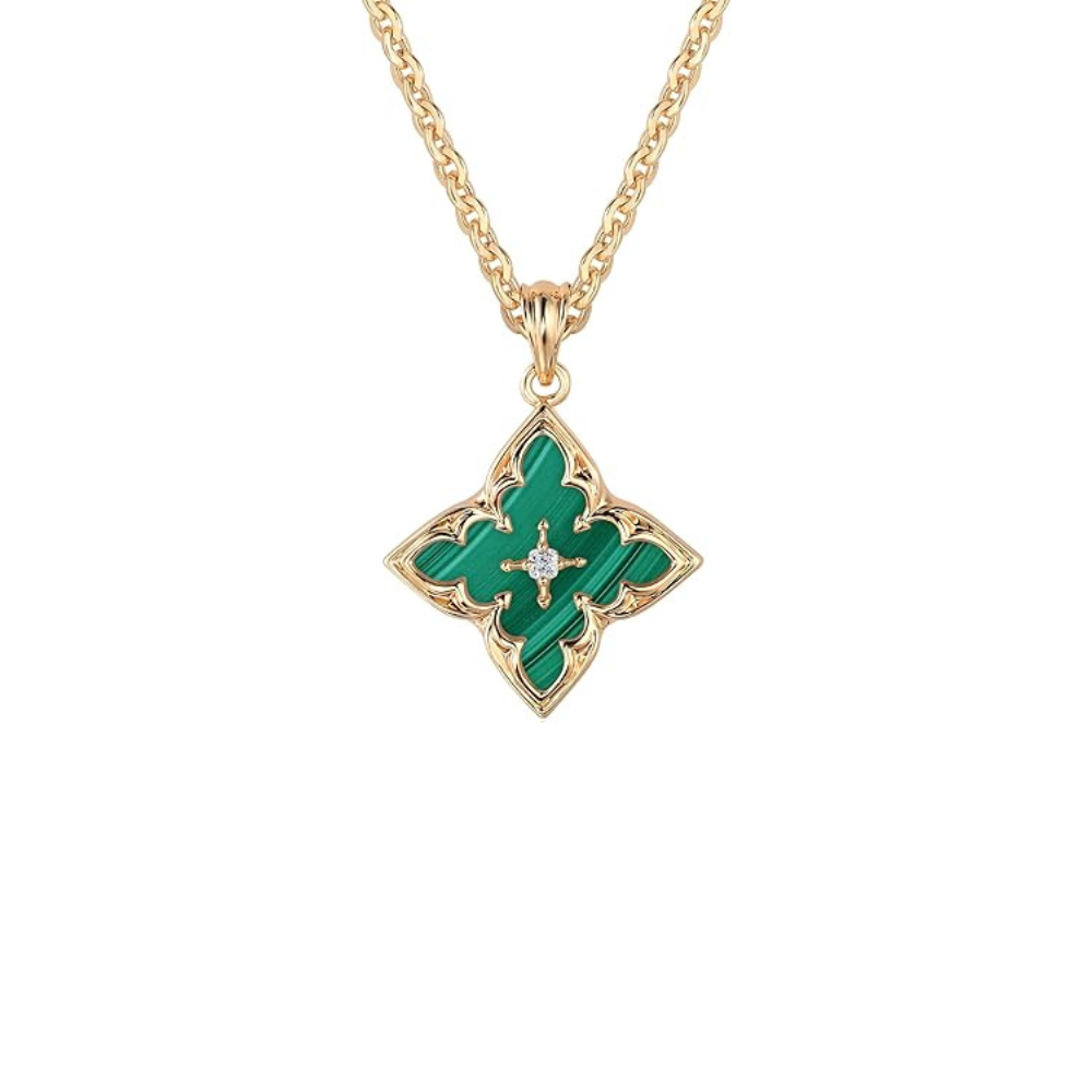 Gouden ketting met klavertje vier