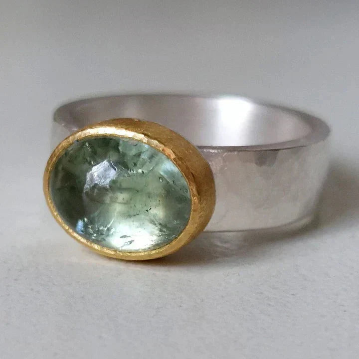 Elegante groene zirkonia ring