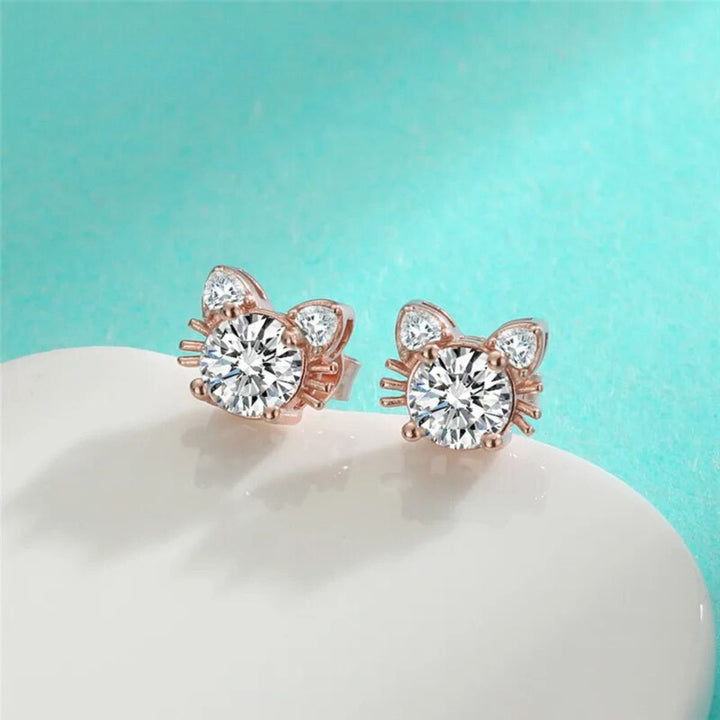 Moissanite Roze Gouden Kat Stud Oorbellen in Sterling Zilver