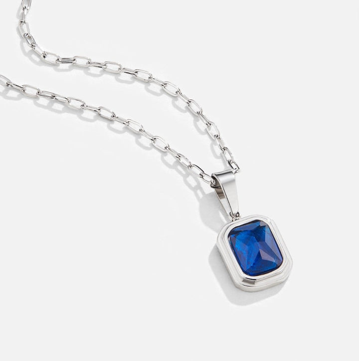 Zilveren ketting met oceaanblauwe hanger